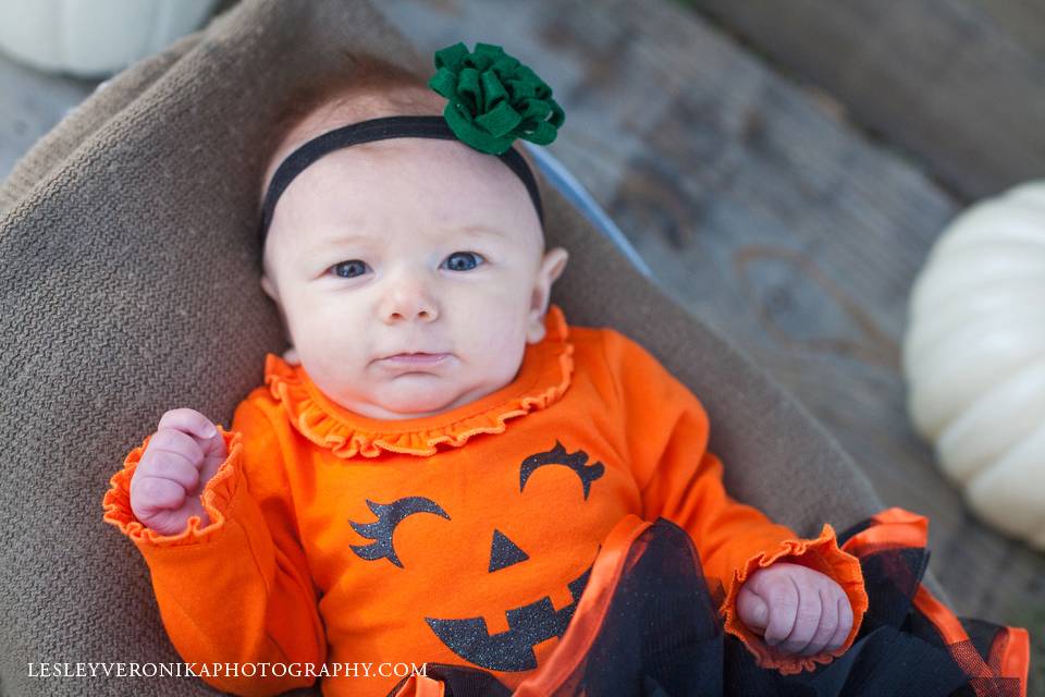 Wilmington NC Family Photographer, Christmas Mini Sessions, Wilmington NC Photographer, Wilmington NC, Greenfield Lake, Halloween Mini Sessions, Greenfield Lake Wilmington NC