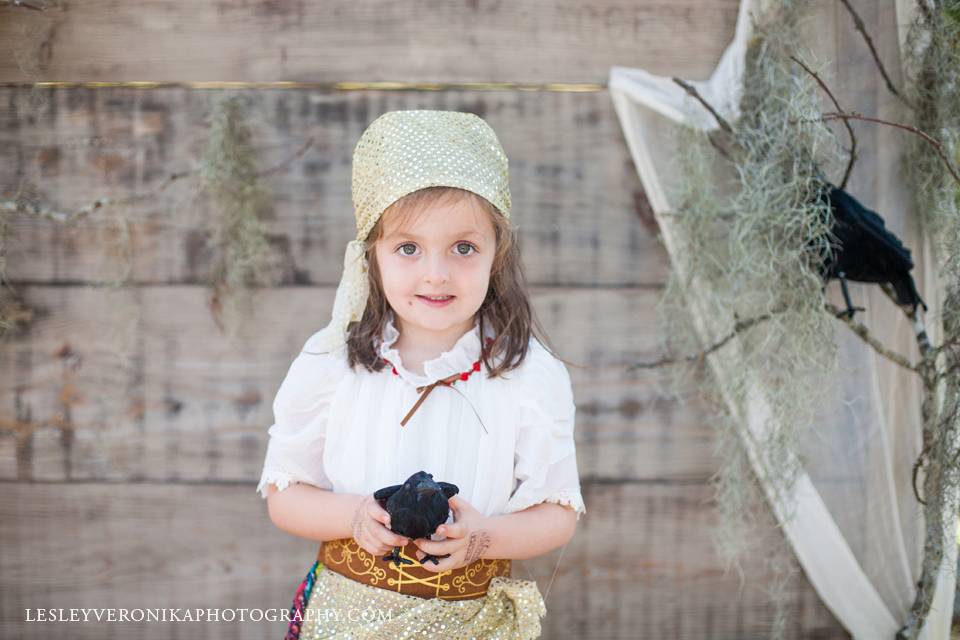 Wilmington NC Family Photographer, Christmas Mini Sessions, Wilmington NC Photographer, Wilmington NC, Greenfield Lake, Halloween Mini Sessions, Greenfield Lake Wilmington NC