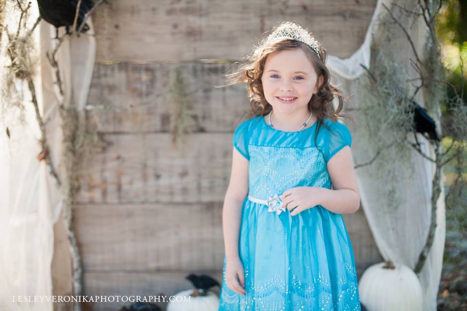 Halloween Spooktacular, Wilmington NC Family Photographer, Christmas Mini Sessions, Wilmington NC Photographer, Wilmington NC, Greenfield Lake, Halloween Mini Sessions, Greenfield Lake Wilmington NC