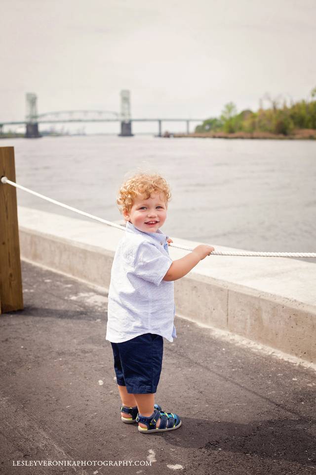 Downtown Wilmington NC Family Portraits, Downtown Wilmington NC Family Photography, wilmington nc family photographer, wilmington nc family portraits, downtown wilmington nc, family photos, family portraits, children portraits, children photography, kids, wilmington nc children photography, wilmington nc baby photographer