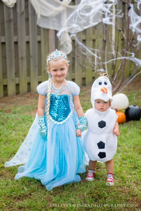 wilmington nc family photographer, halloween mini sessions, santa mini sessions, christmas mini sessions, wilmington nc santa, santa claus, spooky, halloween, family portraits, family photography