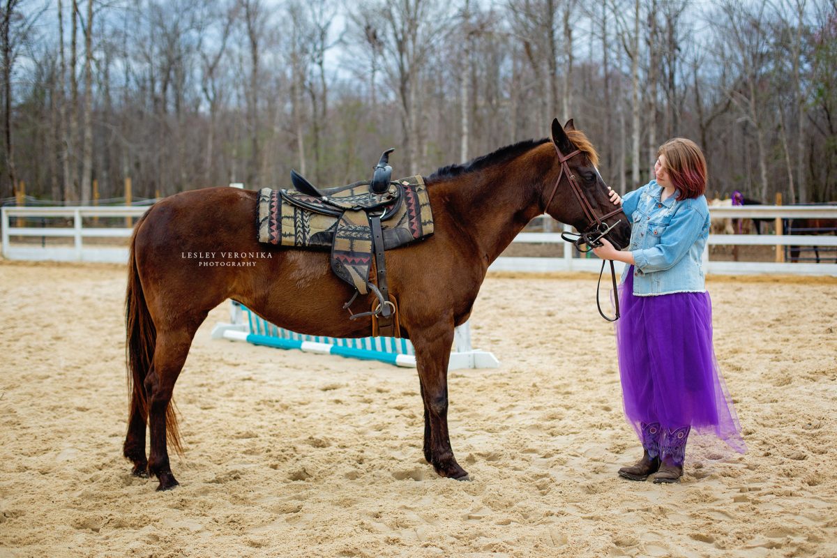 archery, wilmington nc children photographer, Wilmington NC family photography, children photography, horse, family photos, tween photography, teen photographer,