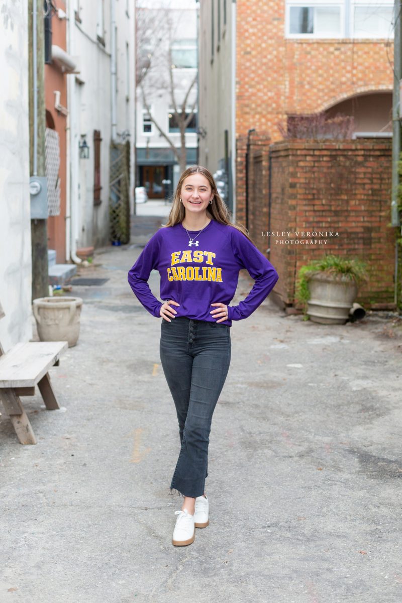 Downtown Wilmington NC senior session, Wilmington NC photographer, senior portraits, senior photos