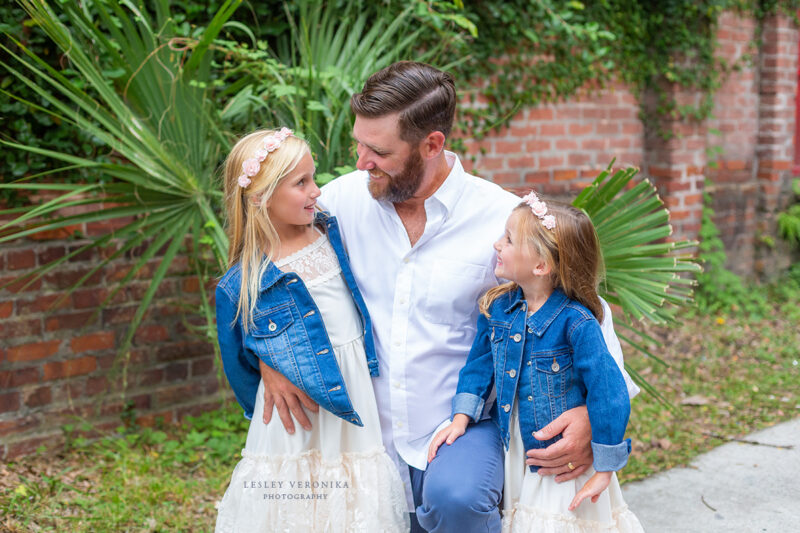 daddy and me portraits, daddy daughter, family photography