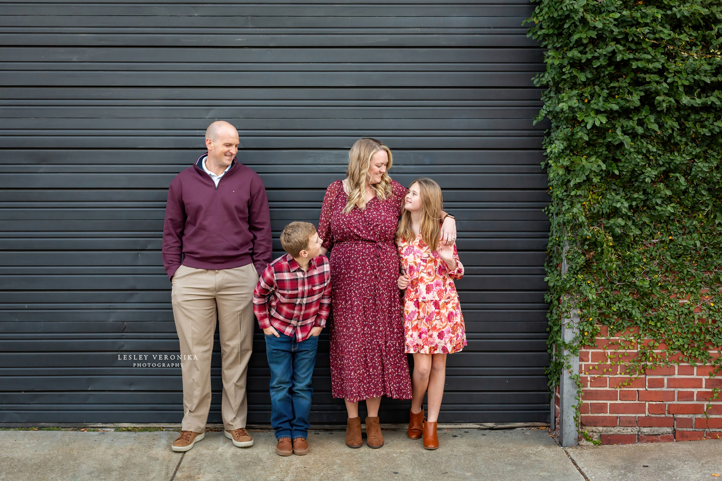 winter family portraits, dowtown wilmington, family photo session, wilmington nc family photographer