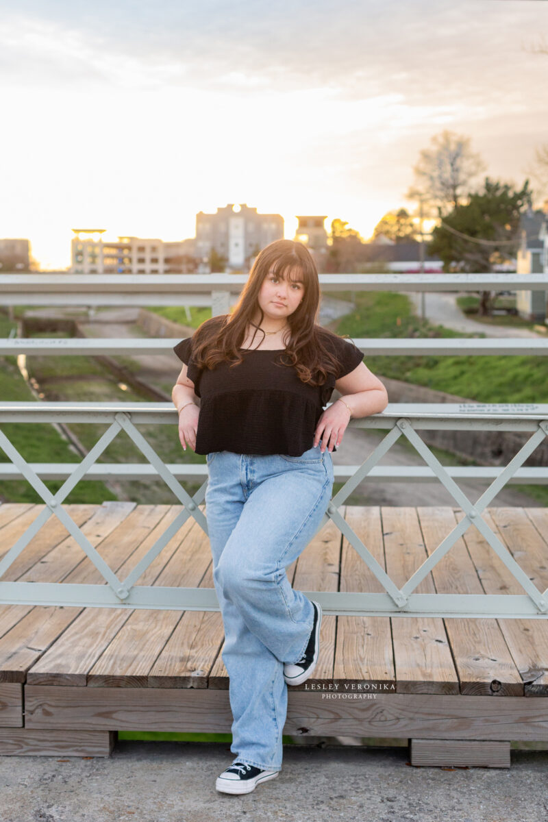 senior session at the one tree hill bridge, one tree hill