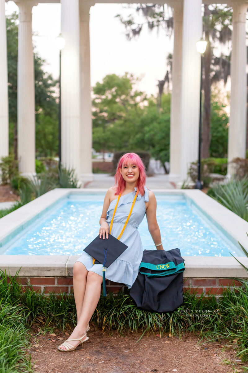 UNCW, graduation senior portraits, wilmington nc, graduation, cap and gown, University of North Carolina at Wilmington