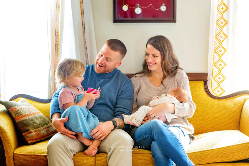 a gift to your children, newborn family portraits, inhome family photos, family photographer, wilmington nc